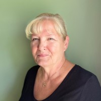 Karen Bastin