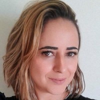 Janaína Caffaro Pedra Claro