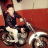 Alex De