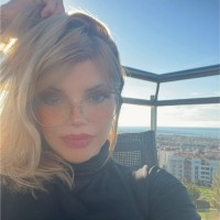 Lígia B Rodrigues