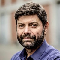 Carsten Holst