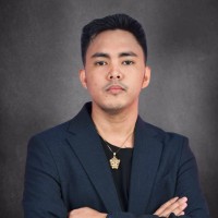 Darwin Arot