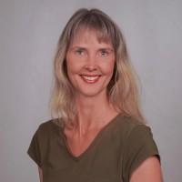 Mandy Bauer