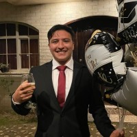 Mauricio Flores