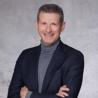 Dr. Christof Welker