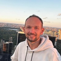 Bartosz Pszczolkowski