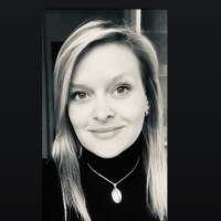 Renata da Motta Garcia Gamar