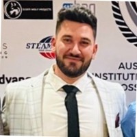 Ross Douvos
