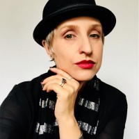 Joanna Gates