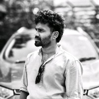 Vinayak Madhavan