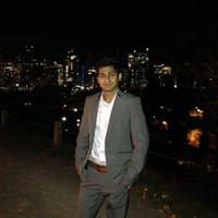 Vesal Naser