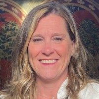 Jennifer DeVoll