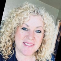 Suzanne Adams