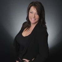 Michelle Stowell