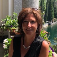 Nancy De Sloover
