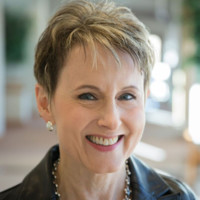 Carrie Earll
