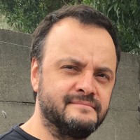 Darío León