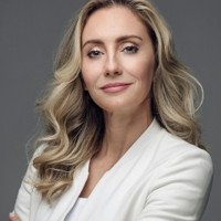 Renata B.
