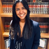 Nayara Bastos