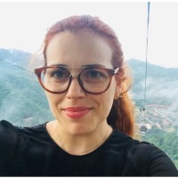 Angela Oliveira