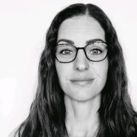 Miriam Aron