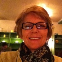 Vicky Cross