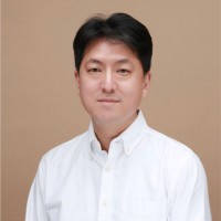 Yongboo Shin