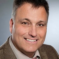 Dr. Marcus Schomburg