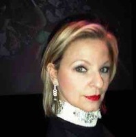 Muriel Van Hille