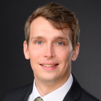 Dirk Van Straaten