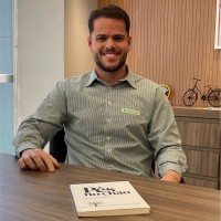 Victor Mauricio Zuquermalio.'.