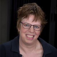 Karen Van Ijzendoorn