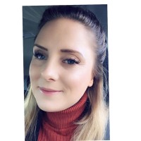 Kelly-Anne Lowe