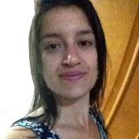 Nayara Mello