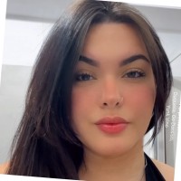 Thais Oliveira