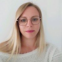 Emmanuelle Bouchet