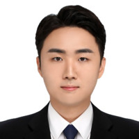 Kyunghyun Lee