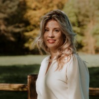 Nikki De Jong