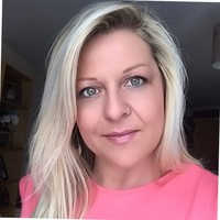 Joanne Carlisle