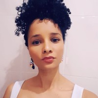 Aline Beatriz Oliveira