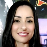 Adriana Versenhassi
