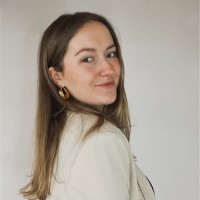 Laura Van Schaick