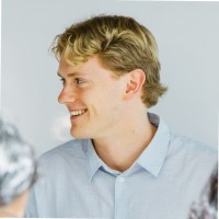 Timon Van Es
