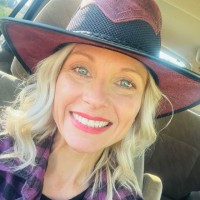 Laurie Lyda Lee