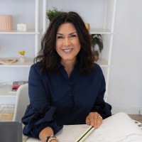 Shelly Garza