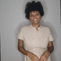 Ana Luíza Estevão Parreira