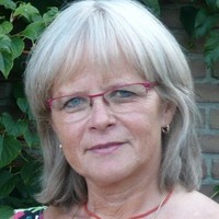 Zimira De Heer-Mion