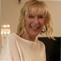 Lynette Hooper