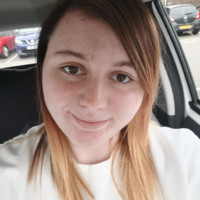Lauren Charlton