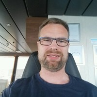 Helge Klauset